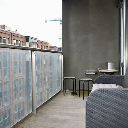 Bright 2 Bedrooms Near The 3 Arena * Dublin