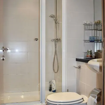Bright 2 Bedrooms Near The 3 Arena Dublin