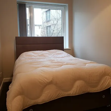 Bright 2 Bedrooms Near The 3 Arena * Dublin
